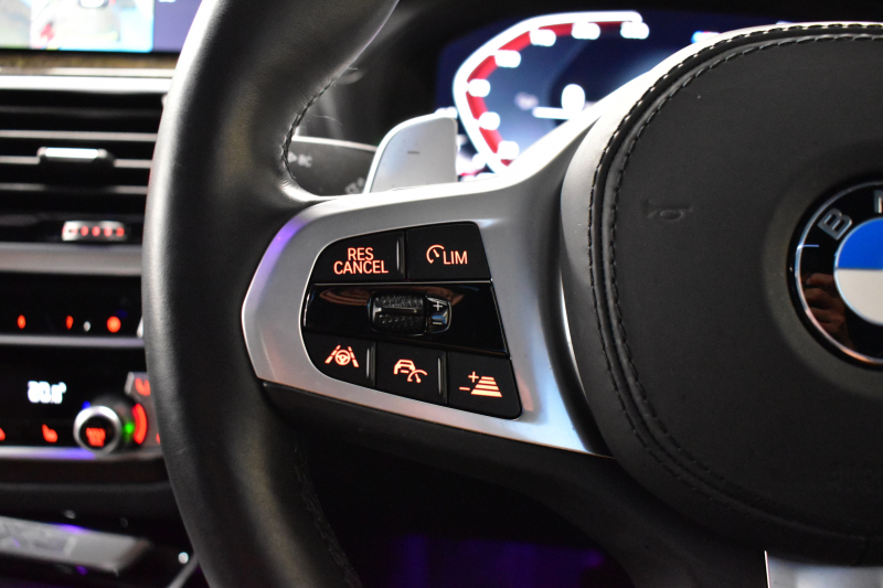 BMW X3 Xﾄﾞﾗｲﾌﾞ20d Mｽﾎﾟｰﾂ ｾﾚｸﾄ&ﾊｲﾗｲﾝP ﾊﾟﾉﾗﾏｻﾝR 型式変更後ﾓﾃﾞﾙ（UZ20） ﾗｲﾌﾞｺｯｸﾋﾟｯﾄ  20AW 前席ﾍﾞﾝﾁﾚｰｼｮﾝ LEDﾍｯﾄﾞﾗｲﾄ 追従ACC HUD 全席ﾋｰﾀｰ付茶革 LCW ﾀｯﾁﾊﾟﾈﾙﾅﾋﾞﾌﾙｾｸﾞ全周囲ｶﾒﾗ3Dﾋﾞｭｰ ﾜｲﾔﾚｽ充電  2年保証