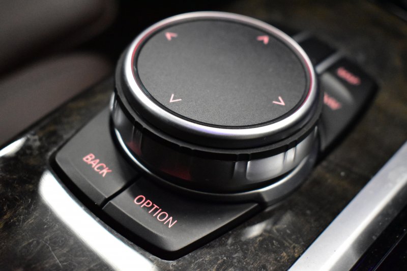 BMW X3 Xﾄﾞﾗｲﾌﾞ20d Mｽﾎﾟｰﾂ ｾﾚｸﾄ&ﾊｲﾗｲﾝP ﾊﾟﾉﾗﾏｻﾝR 型式変更後ﾓﾃﾞﾙ（UZ20） ﾗｲﾌﾞｺｯｸﾋﾟｯﾄ  20AW 前席ﾍﾞﾝﾁﾚｰｼｮﾝ LEDﾍｯﾄﾞﾗｲﾄ 追従ACC HUD 全席ﾋｰﾀｰ付茶革 LCW ﾀｯﾁﾊﾟﾈﾙﾅﾋﾞﾌﾙｾｸﾞ全周囲ｶﾒﾗ3Dﾋﾞｭｰ ﾜｲﾔﾚｽ充電  2年保証