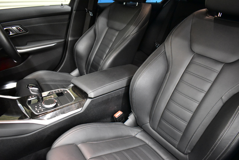 BMW 3シリーズ 330i Mｽﾎﾟｰﾂ 高出力ﾓﾃﾞﾙ  ｲﾉﾍﾞｰｼｮﾝ&ﾌｧｽﾄﾄﾗｯｸ＆ｻｳﾝﾄﾞ＆ﾊｲﾗｲﾝ＆ｺﾝﾌｫｰﾄP ﾋｰﾀｰ付黒革 ACC HUD 可変Mｻｽ 19AW Mｽﾎﾟｰﾂﾌﾞﾚｰｷ ﾗｲﾌﾞｺｯｸﾋﾟｯﾄ ｼﾞｪｽﾁｬｰC付ﾀｯﾁﾊﾟﾈﾙﾅﾋﾞ全周囲ｶﾒﾗ ｱｯﾌﾟﾙｶｰﾌﾟﾚｲ 電動ﾄﾗﾝｸ 2年保証