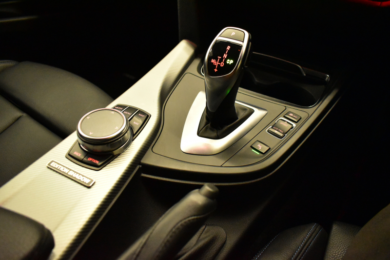 BMW 3シリーズ 320dﾂｰﾘﾝｸﾞ Mｽﾎﾟｰﾂｴﾃﾞｨｼｮﾝｼｬﾄﾞｰ LCI後期限定 ﾋｰﾀｰ付黒革 専用ﾀﾞｰｸLEDﾍｯﾄﾞﾗｲﾄ&ﾃｰﾙ 液晶ﾒｰﾀｰ 追従ACC ﾀｯﾁﾊﾟﾈﾙHDDﾅﾋﾞ 車線変更&逸脱&歩行者警告 衝突軽減ﾌﾞﾚｰｷ  19AW 電動Rｹﾞｰﾄ 前後PDC Bｶﾒﾗ  2年保証