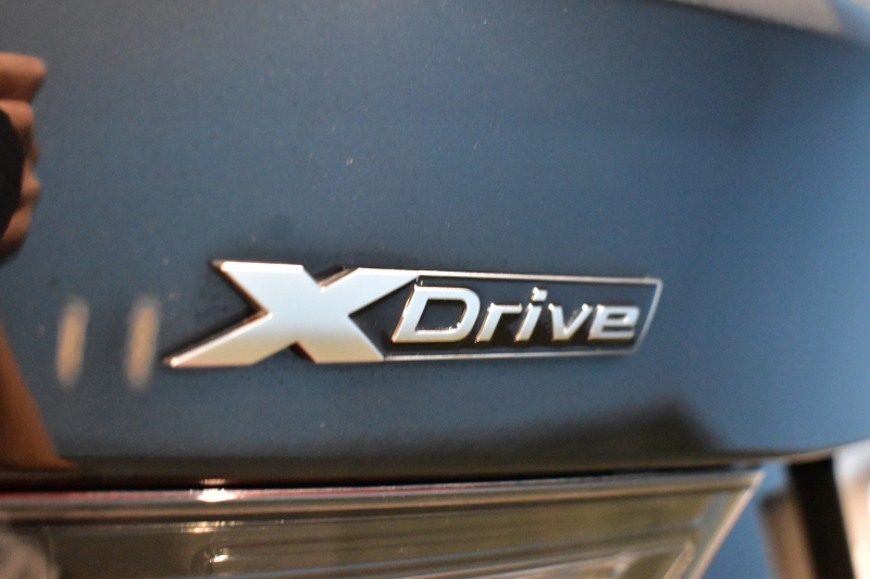 BMW 3シリーズ M340i Xﾄﾞﾗｲﾌﾞ ﾋｰﾀｰ付茶革Mｽﾎﾟｰﾂｼｰﾄ ｲﾉﾍﾞｰｼｮﾝP 全周囲ｶﾒﾗ 電動ﾄﾗﾝｸ ﾚｰｻﾞｰLEDﾗｲﾄ ACC HUD 可変Mｻｽ 19AW Mｽﾎﾟｰﾂﾌﾞﾚｰｷ&ﾃﾞﾌ ｼﾞｪｽﾁｬｰC付ﾀｯﾁﾊﾟﾈﾙﾅﾋﾞﾊｰﾏﾝｶｰﾄﾞﾝ ﾜｲﾔﾚｽ充電 側面衝突&車線変更&逸脱警告 2年保証