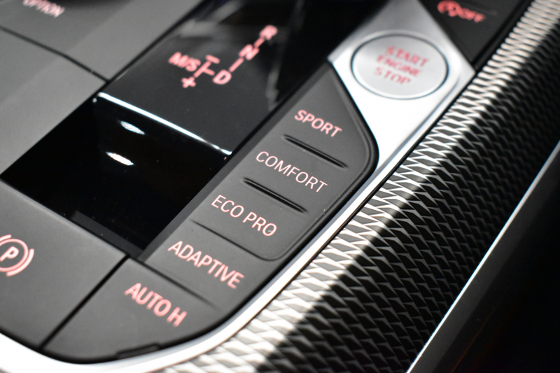 BMW 3シリーズ M340i Xﾄﾞﾗｲﾌﾞ ﾋｰﾀｰ付茶革Mｽﾎﾟｰﾂｼｰﾄ ｲﾉﾍﾞｰｼｮﾝP 全周囲ｶﾒﾗ 電動ﾄﾗﾝｸ ﾚｰｻﾞｰLEDﾗｲﾄ ACC HUD 可変Mｻｽ 19AW Mｽﾎﾟｰﾂﾌﾞﾚｰｷ&ﾃﾞﾌ ｼﾞｪｽﾁｬｰC付ﾀｯﾁﾊﾟﾈﾙﾅﾋﾞﾊｰﾏﾝｶｰﾄﾞﾝ ﾜｲﾔﾚｽ充電 側面衝突&車線変更&逸脱警告 2年保証