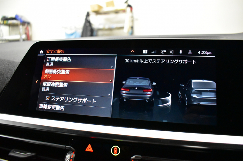 BMW 3シリーズ 320i Mｽﾎﾟｰﾂ ﾃﾞﾋﾞｭｰ&ｺﾝﾌｫｰﾄP ﾋｰﾀｰ付黒革 追従ACC  HUD  LCW 19AW 衝突軽減B 車線逸脱&歩行者警告 ﾗｲﾌﾞｺｯｸﾋﾟｯﾄ ｱｯﾌﾟﾙｶｰﾌﾟﾚｲ Bｶﾒﾗ 電動ﾄﾗﾝｸ ﾜｲﾔﾚｽ充電 社外ﾌﾙｾｸﾞ  ｳｯﾄﾞｲﾝﾃﾘｱ 2年保証