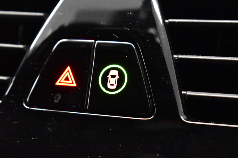 BMW 6シリーズ 630iｸﾞﾗﾝﾂｰﾘｽﾓ Mｽﾎﾟｰﾂ ﾊﾟﾉﾗﾏｻﾝﾙｰﾌ 全席ﾋｰﾀｰ付黒革 全面液晶ﾒｰﾀｰ ﾊｰﾏﾝｶｰﾄﾞﾝ 4ｿﾞｰﾝAC LEDﾍｯﾄﾞﾗｲﾄ 追従ACC HUD 衝突軽減ﾌﾞﾚｰｷ 車線変更&逸脱&歩行者警告 ﾀｯﾁﾊﾟﾈﾙﾅﾋﾞ全周囲ｶﾒﾗ3Dﾋﾞｭｰ 電動Rｹﾞｰﾄ 2年保証