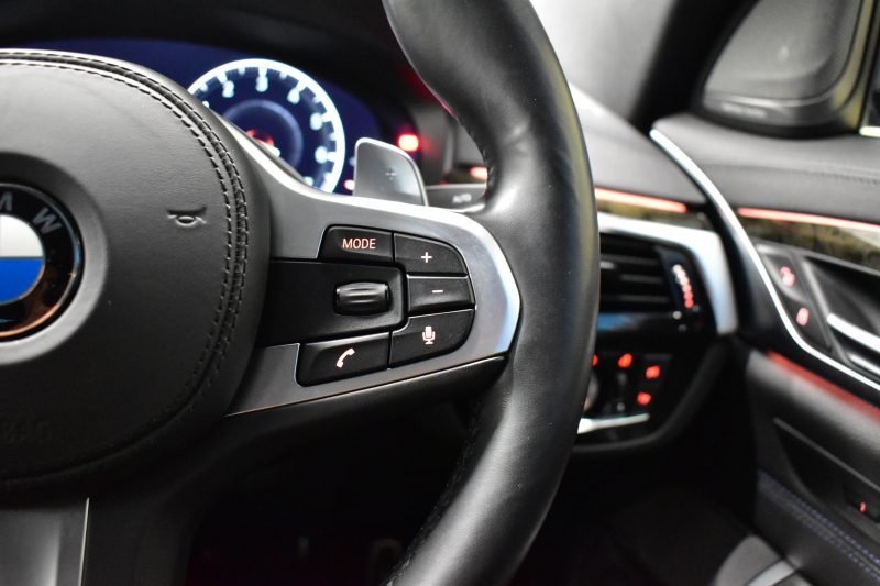 BMW 6シリーズ 630iｸﾞﾗﾝﾂｰﾘｽﾓ Mｽﾎﾟｰﾂ ﾊﾟﾉﾗﾏｻﾝﾙｰﾌ 全席ﾋｰﾀｰ付黒革 全面液晶ﾒｰﾀｰ ﾊｰﾏﾝｶｰﾄﾞﾝ 4ｿﾞｰﾝAC LEDﾍｯﾄﾞﾗｲﾄ 追従ACC HUD 衝突軽減ﾌﾞﾚｰｷ 車線変更&逸脱&歩行者警告 ﾀｯﾁﾊﾟﾈﾙﾅﾋﾞ全周囲ｶﾒﾗ3Dﾋﾞｭｰ 電動Rｹﾞｰﾄ 2年保証