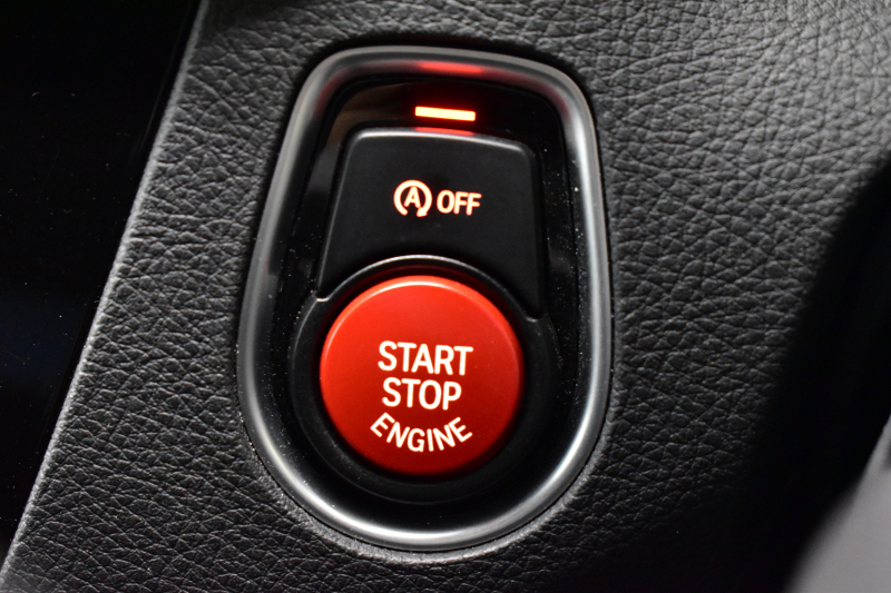 BMW Mシリーズ M2 ｺﾝﾍﾟﾃｨｼｮﾝ MDCT 7速DCT LCI後期  ﾊｰﾏﾝｶｰﾄﾞﾝ 専用410馬力ｴﾝｼﾞﾝ LEDﾍｯﾄﾞﾗｲﾄ&ﾃｰﾙ ﾋｰﾀｰ付黒革 ﾀｯﾁﾊﾟﾈﾙHDDﾅﾋﾞBｶﾒﾗ 19AW 衝突軽減ﾌﾞﾚｰｷ 車線逸脱＆歩行者警告  Mｼｰﾄﾍﾞﾙﾄ 2年保証