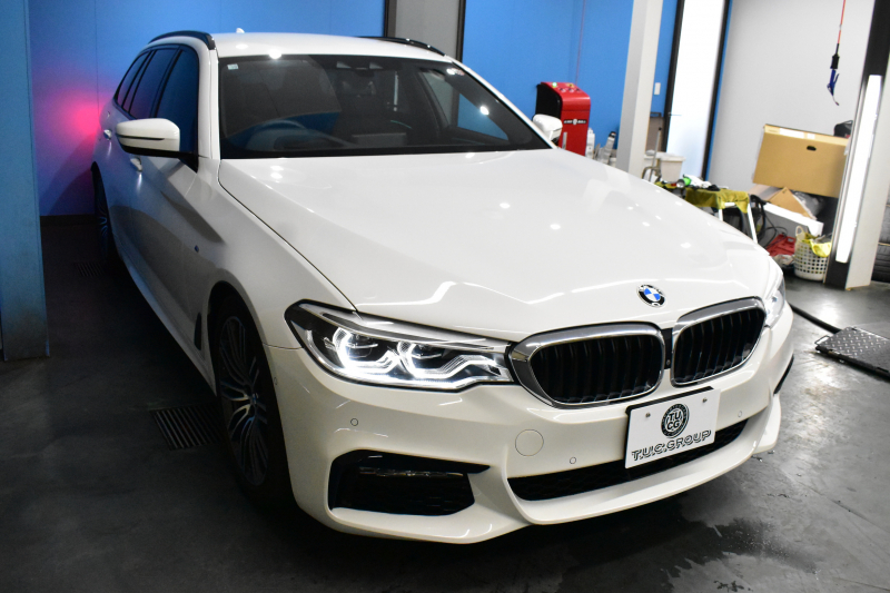 BMW 5シリーズ 523iﾂｰﾘﾝｸﾞ Mｽﾎﾟｰﾂ ｲﾉﾍﾞｰｼｮﾝ&ﾊｲﾗｲﾝP 全席ﾋｰﾀｰ付黒革 ｼﾞｪｽﾁｬｰC付ﾀｯﾁﾊﾟﾈﾙHDDﾅﾋﾞ 全周囲ｶﾒﾗ ﾜｲﾔﾚｽ充電 液晶ﾒｰﾀｰ 追従ACC HUD ｱﾀﾞﾌﾟﾃｨﾌﾞLEDﾍｯﾄﾞﾗｲﾄ 車線変更&逸脱&歩行者警告 19AW  2年保証