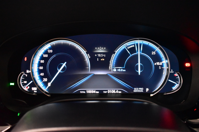 BMW 5シリーズ 523iﾂｰﾘﾝｸﾞ Mｽﾎﾟｰﾂ ｲﾉﾍﾞｰｼｮﾝ&ﾊｲﾗｲﾝP 全席ﾋｰﾀｰ付黒革 ｼﾞｪｽﾁｬｰC付ﾀｯﾁﾊﾟﾈﾙHDDﾅﾋﾞ 全周囲ｶﾒﾗ ﾜｲﾔﾚｽ充電 液晶ﾒｰﾀｰ 追従ACC HUD ｱﾀﾞﾌﾟﾃｨﾌﾞLEDﾍｯﾄﾞﾗｲﾄ 車線変更&逸脱&歩行者警告 19AW  2年保証