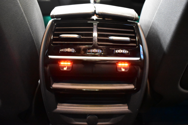 BMW 5シリーズ 523iﾂｰﾘﾝｸﾞ Mｽﾎﾟｰﾂ ｲﾉﾍﾞｰｼｮﾝ&ﾊｲﾗｲﾝP 全席ﾋｰﾀｰ付黒革 ｼﾞｪｽﾁｬｰC付ﾀｯﾁﾊﾟﾈﾙHDDﾅﾋﾞ 全周囲ｶﾒﾗ ﾜｲﾔﾚｽ充電 液晶ﾒｰﾀｰ 追従ACC HUD ｱﾀﾞﾌﾟﾃｨﾌﾞLEDﾍｯﾄﾞﾗｲﾄ 車線変更&逸脱&歩行者警告 19AW  2年保証