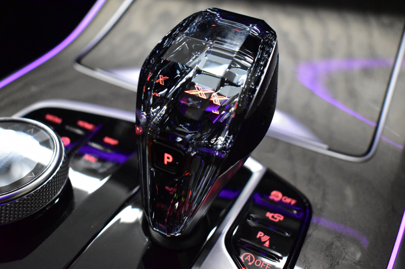 BMW X7 xDrive 35d Mｽﾎﾟｰﾂ  6人乗り ｳｪﾙﾈｽP ｽｶｲﾗｳﾝｼﾞﾊﾟﾉﾗﾏｻﾝR  ﾘｱｼｰﾄｴﾝﾀｰﾃｲﾝﾒﾝﾄ  ﾚｰｻﾞｰLED 全席ﾋｰﾀｰ付茶革 Fﾏｯｻｰｼﾞ&ﾍﾞﾝﾁ ﾊｰﾏﾝｶｰﾄﾞﾝ 22AW  ACC HUD ｼﾙﾊﾞｰｸﾞﾚｰｳｯﾄﾞﾄﾘﾑ ﾗｲﾌﾞｺｸﾋﾟｯﾄ ﾀｯﾁﾊﾟﾈﾙﾅﾋﾞTV全周囲ｶﾒﾗ 2年保証