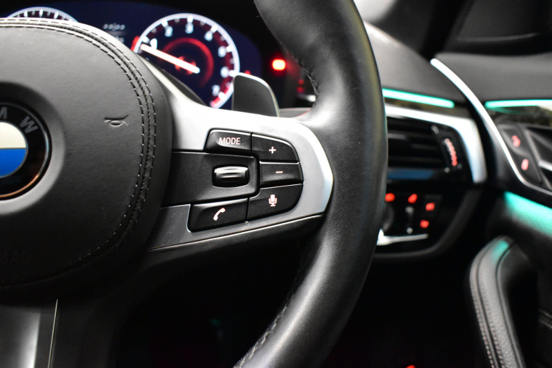 BMW 5シリーズ 530i Mｽﾎﾟｰﾂ ﾊｲﾗｲﾝP 型式変更後（JR20） 高出力ﾓﾃﾞﾙ 全面液晶ﾒｰﾀｰ  全席ﾋｰﾀｰ付黒革 LEDﾍｯﾄﾞﾗｲﾄ 追従ACC HUD Mｽﾎﾟｰﾂﾌﾞﾚｰｷ 19AW 車線変更警告 ﾀｯﾁﾊﾟﾈﾙ対応iﾄﾞﾗｲﾌﾞHDDﾅﾋﾞﾌﾙｾｸﾞ全周囲ｶﾒﾗ 3Dﾋﾞｭｰ 電動ﾄﾗﾝｸ 2年保証