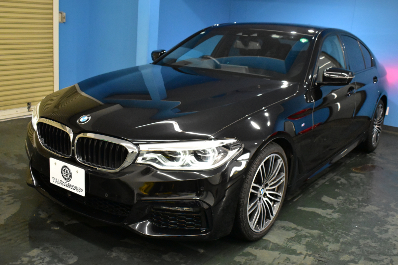 BMW 5シリーズ 530i Mｽﾎﾟｰﾂ ﾊｲﾗｲﾝP 型式変更後（JR20） 高出力ﾓﾃﾞﾙ 全面液晶ﾒｰﾀｰ  全席ﾋｰﾀｰ付黒革 LEDﾍｯﾄﾞﾗｲﾄ 追従ACC HUD Mｽﾎﾟｰﾂﾌﾞﾚｰｷ 19AW 車線変更警告 ﾀｯﾁﾊﾟﾈﾙ対応iﾄﾞﾗｲﾌﾞHDDﾅﾋﾞﾌﾙｾｸﾞ全周囲ｶﾒﾗ 3Dﾋﾞｭｰ 電動ﾄﾗﾝｸ 2年保証
