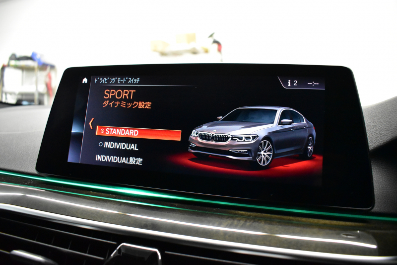 BMW 5シリーズ 530i Mｽﾎﾟｰﾂ ﾊｲﾗｲﾝP 型式変更後（JR20） 高出力ﾓﾃﾞﾙ 全面液晶ﾒｰﾀｰ  全席ﾋｰﾀｰ付黒革 LEDﾍｯﾄﾞﾗｲﾄ 追従ACC HUD Mｽﾎﾟｰﾂﾌﾞﾚｰｷ 19AW 車線変更警告 ﾀｯﾁﾊﾟﾈﾙ対応iﾄﾞﾗｲﾌﾞHDDﾅﾋﾞﾌﾙｾｸﾞ全周囲ｶﾒﾗ 3Dﾋﾞｭｰ 電動ﾄﾗﾝｸ 2年保証