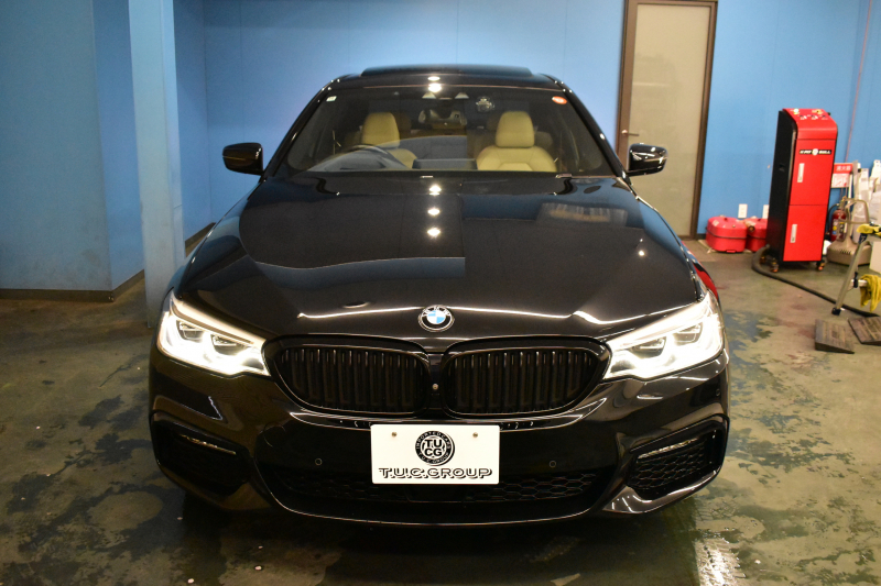 BMW 5シリーズ 523i Mｽﾎﾟｰﾂ ｻﾝﾙｰﾌ ｲﾉﾍﾞｰｼｮﾝ&ﾊｲﾗｲﾝP ｱﾀﾞﾌﾟﾃｨﾌﾞLEDﾍｯﾄﾞﾗｲﾄ 全席ﾋｰﾀｰ付白革 追従ACC HUD ｼﾞｪｽﾁｬｰC付ﾀｯﾁﾊﾟﾈﾙHDDﾅﾋﾞ全周囲ｶﾒﾗ ﾜｲﾔﾚｽ充電 車線変更&逸脱&歩行者警告 Pｱｼｽﾄ 液晶ﾒｰﾀｰ 19AW 2年保証