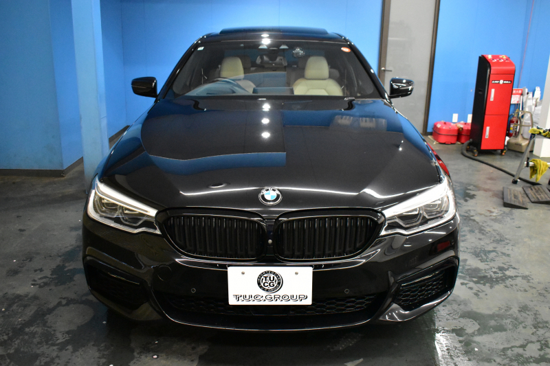 BMW 5シリーズ 523i Mｽﾎﾟｰﾂ ｻﾝﾙｰﾌ ｲﾉﾍﾞｰｼｮﾝ&ﾊｲﾗｲﾝP ｱﾀﾞﾌﾟﾃｨﾌﾞLEDﾍｯﾄﾞﾗｲﾄ 全席ﾋｰﾀｰ付白革 追従ACC HUD ｼﾞｪｽﾁｬｰC付ﾀｯﾁﾊﾟﾈﾙHDDﾅﾋﾞ全周囲ｶﾒﾗ ﾜｲﾔﾚｽ充電 車線変更&逸脱&歩行者警告 Pｱｼｽﾄ 液晶ﾒｰﾀｰ 19AW 2年保証