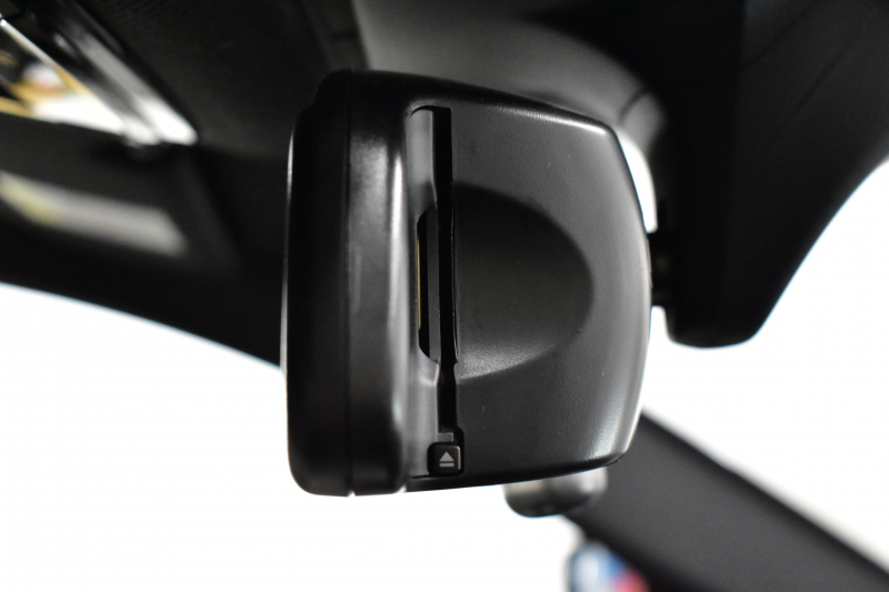 BMW 5シリーズ 523i Mｽﾎﾟｰﾂ ｻﾝﾙｰﾌ ｲﾉﾍﾞｰｼｮﾝ&ﾊｲﾗｲﾝP ｱﾀﾞﾌﾟﾃｨﾌﾞLEDﾍｯﾄﾞﾗｲﾄ 全席ﾋｰﾀｰ付白革 追従ACC HUD ｼﾞｪｽﾁｬｰC付ﾀｯﾁﾊﾟﾈﾙHDDﾅﾋﾞ全周囲ｶﾒﾗ ﾜｲﾔﾚｽ充電 車線変更&逸脱&歩行者警告 Pｱｼｽﾄ 液晶ﾒｰﾀｰ 19AW 2年保証