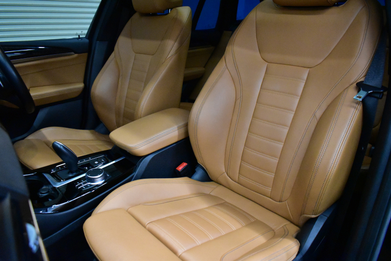 BMW X3 Xﾄﾞﾗｲﾌﾞ20d Mｽﾎﾟｰﾂ ｾﾚｸﾄ&ﾊｲﾗｲﾝP ﾊﾟﾉﾗﾏｻﾝR 型式変更後ﾓﾃﾞﾙ（UZ20） harman/kardon ﾗｲﾌﾞｺｯｸﾋﾟｯﾄ  20AW LEDﾍｯﾄﾞﾗｲﾄ 追従ACC HUD 全席ﾋｰﾀｰ付茶革 LCW ﾀｯﾁﾊﾟﾈﾙﾅﾋﾞﾌﾙｾｸﾞ全周囲ｶﾒﾗ3Dﾋﾞｭｰ  電動Rｹﾞｰﾄ ﾜｲﾔﾚｽ充電  2年保証