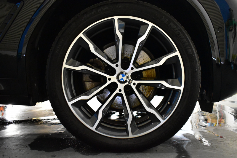 BMW X3 Xﾄﾞﾗｲﾌﾞ20d Mｽﾎﾟｰﾂ ｾﾚｸﾄ&ﾊｲﾗｲﾝP ﾊﾟﾉﾗﾏｻﾝR 型式変更後ﾓﾃﾞﾙ（UZ20） harman/kardon ﾗｲﾌﾞｺｯｸﾋﾟｯﾄ  20AW LEDﾍｯﾄﾞﾗｲﾄ 追従ACC HUD 全席ﾋｰﾀｰ付茶革 LCW ﾀｯﾁﾊﾟﾈﾙﾅﾋﾞﾌﾙｾｸﾞ全周囲ｶﾒﾗ3Dﾋﾞｭｰ  電動Rｹﾞｰﾄ ﾜｲﾔﾚｽ充電  2年保証