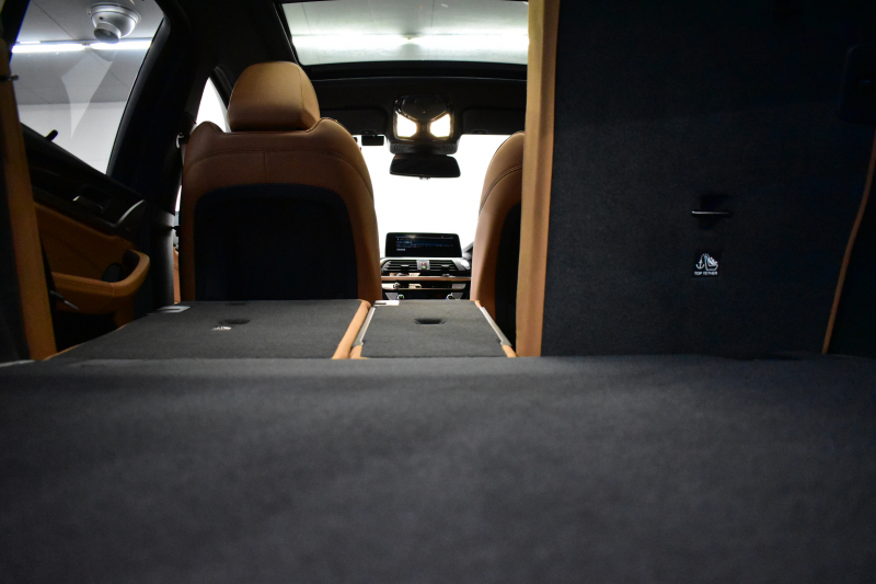 BMW X3 Xﾄﾞﾗｲﾌﾞ20d Mｽﾎﾟｰﾂ ｾﾚｸﾄ&ﾊｲﾗｲﾝP ﾊﾟﾉﾗﾏｻﾝR 型式変更後ﾓﾃﾞﾙ（UZ20） harman/kardon ﾗｲﾌﾞｺｯｸﾋﾟｯﾄ  20AW LEDﾍｯﾄﾞﾗｲﾄ 追従ACC HUD 全席ﾋｰﾀｰ付茶革 LCW ﾀｯﾁﾊﾟﾈﾙﾅﾋﾞﾌﾙｾｸﾞ全周囲ｶﾒﾗ3Dﾋﾞｭｰ  電動Rｹﾞｰﾄ ﾜｲﾔﾚｽ充電  2年保証