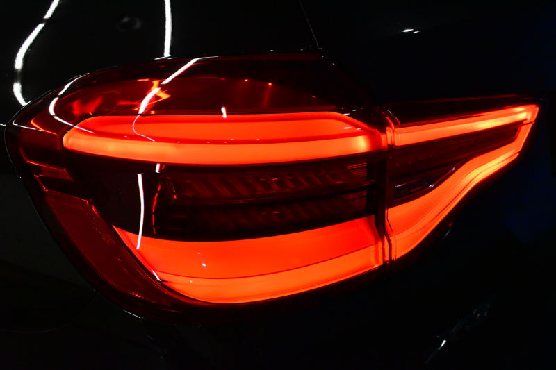 BMW X3 Xﾄﾞﾗｲﾌﾞ20d Mｽﾎﾟｰﾂ ｾﾚｸﾄ&ﾊｲﾗｲﾝP ﾊﾟﾉﾗﾏｻﾝR 型式変更後ﾓﾃﾞﾙ（UZ20） harman/kardon ﾗｲﾌﾞｺｯｸﾋﾟｯﾄ  20AW LEDﾍｯﾄﾞﾗｲﾄ 追従ACC HUD 全席ﾋｰﾀｰ付茶革 LCW ﾀｯﾁﾊﾟﾈﾙﾅﾋﾞﾌﾙｾｸﾞ全周囲ｶﾒﾗ3Dﾋﾞｭｰ  電動Rｹﾞｰﾄ ﾜｲﾔﾚｽ充電  2年保証