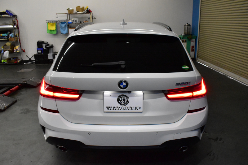 BMW 3シリーズ 330iﾂｰﾘﾝｸﾞ Mｽﾎﾟｰﾂ 高出力 ﾊｲﾗｲﾝ&ｺﾝﾌｫｰﾄP LEDﾍｯﾄﾞﾗｲﾄ ﾋｰﾀｰ付黒革 全周囲ｶﾒﾗ ACC Mｽﾎﾟｰﾂﾌﾞﾚｰｷ ﾀｯﾁﾊﾟﾈﾙﾅﾋﾞ ｱｯﾌﾟﾙｶｰﾌﾟﾚｲ 電動Rｹﾞｰﾄ ﾜｲﾔﾚｽ充電 18AW 2年保証