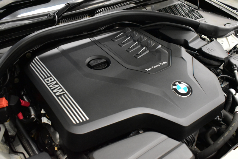 BMW 3シリーズ 330iﾂｰﾘﾝｸﾞ Mｽﾎﾟｰﾂ 高出力 ﾊｲﾗｲﾝ&ｺﾝﾌｫｰﾄP LEDﾍｯﾄﾞﾗｲﾄ ﾋｰﾀｰ付黒革 全周囲ｶﾒﾗ ACC Mｽﾎﾟｰﾂﾌﾞﾚｰｷ ﾀｯﾁﾊﾟﾈﾙﾅﾋﾞ ｱｯﾌﾟﾙｶｰﾌﾟﾚｲ 電動Rｹﾞｰﾄ ﾜｲﾔﾚｽ充電 18AW 2年保証