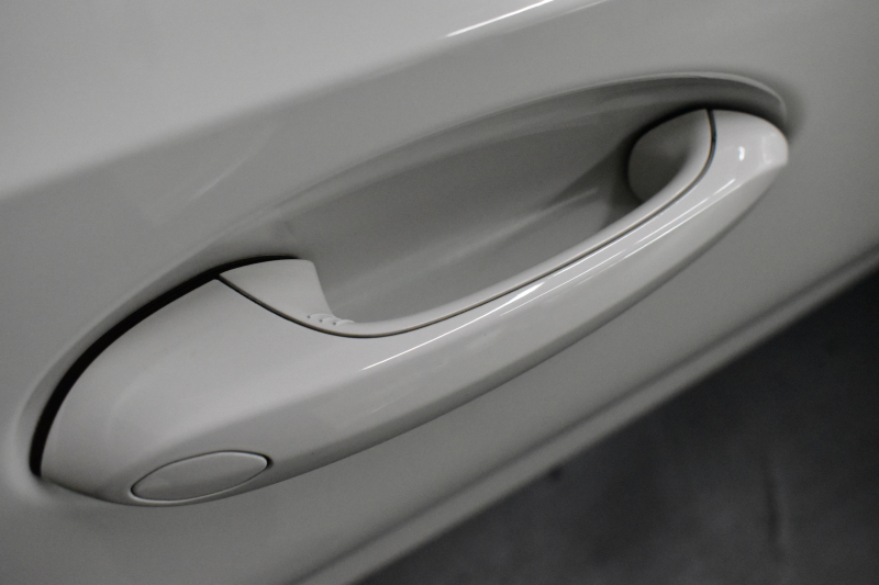 BMW 3シリーズ 330iﾂｰﾘﾝｸﾞ Mｽﾎﾟｰﾂ 高出力 ﾊｲﾗｲﾝ&ｺﾝﾌｫｰﾄP LEDﾍｯﾄﾞﾗｲﾄ ﾋｰﾀｰ付黒革 全周囲ｶﾒﾗ ACC Mｽﾎﾟｰﾂﾌﾞﾚｰｷ ﾀｯﾁﾊﾟﾈﾙﾅﾋﾞ ｱｯﾌﾟﾙｶｰﾌﾟﾚｲ 電動Rｹﾞｰﾄ ﾜｲﾔﾚｽ充電 18AW 2年保証