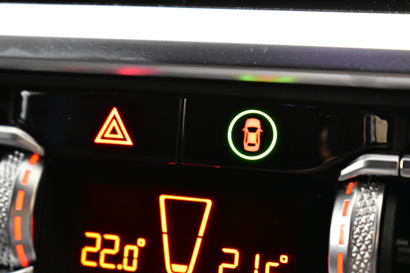 BMW 3シリーズ 320iﾂｰﾘﾝｸﾞ Mｽﾎﾟｰﾂ ﾊｲﾗｲﾝ&ｺﾝﾌｫｰﾄP LEDﾍｯﾄﾞﾗｲﾄ ﾋｰﾀｰ付黒革 全周囲ｶﾒﾗ ACC Mｽﾎﾟｰﾂﾌﾞﾚｰｷ ﾀｯﾁﾊﾟﾈﾙﾅﾋﾞ ﾗｲﾌﾞｺｸﾋﾟｯﾄ ｱｯﾌﾟﾙｶｰﾌﾟﾚｲ 電動Rｹﾞｰﾄ ﾜｲﾔﾚｽ充電 18AW 2年保証