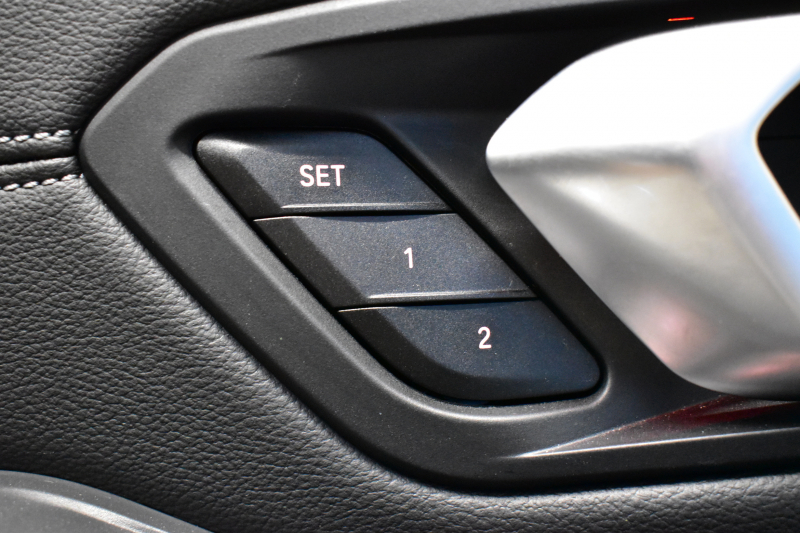 BMW 3シリーズ 320iﾂｰﾘﾝｸﾞ Mｽﾎﾟｰﾂ ﾊｲﾗｲﾝ&ｺﾝﾌｫｰﾄP LEDﾍｯﾄﾞﾗｲﾄ ﾋｰﾀｰ付黒革 全周囲ｶﾒﾗ ACC Mｽﾎﾟｰﾂﾌﾞﾚｰｷ ﾀｯﾁﾊﾟﾈﾙﾅﾋﾞ ﾗｲﾌﾞｺｸﾋﾟｯﾄ ｱｯﾌﾟﾙｶｰﾌﾟﾚｲ 電動Rｹﾞｰﾄ ﾜｲﾔﾚｽ充電 18AW 2年保証