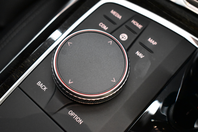 BMW 3シリーズ 320iﾂｰﾘﾝｸﾞ Mｽﾎﾟｰﾂ ﾊｲﾗｲﾝ&ｺﾝﾌｫｰﾄP LEDﾍｯﾄﾞﾗｲﾄ ﾋｰﾀｰ付黒革 全周囲ｶﾒﾗ ACC Mｽﾎﾟｰﾂﾌﾞﾚｰｷ ﾀｯﾁﾊﾟﾈﾙﾅﾋﾞ ﾗｲﾌﾞｺｸﾋﾟｯﾄ ｱｯﾌﾟﾙｶｰﾌﾟﾚｲ 電動Rｹﾞｰﾄ ﾜｲﾔﾚｽ充電 18AW 2年保証