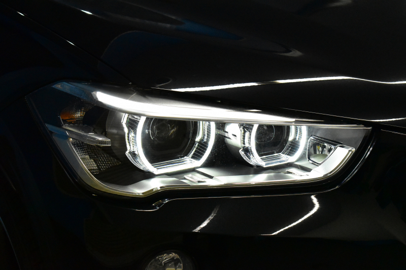 BMW X1 Xﾄﾞﾗｲﾌﾞ18d Mｽﾎﾟｰﾂ  4WD ﾊﾟﾉﾗﾏｻﾝﾙｰﾌ ﾋｰﾀｰ付黒革 ｱﾄﾞﾊﾞﾝｽﾄﾞｱｸﾃｨﾌﾞｾｰﾌﾃｨ&ｺﾝﾌｫｰﾄP 追従ACC HUD 19AW LEDﾍｯﾄﾞﾗｲﾄ ﾀｯﾁﾊﾟﾈﾙHDDﾅﾋﾞBｶﾒﾗ 前後PDC 衝突軽減B 車線逸脱&歩行者警告 電動Rｹﾞｰﾄ ｽﾏｰﾄｷｰ 2年保証