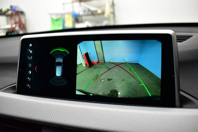 BMW X1 Xﾄﾞﾗｲﾌﾞ18d Mｽﾎﾟｰﾂ  4WD ﾊﾟﾉﾗﾏｻﾝﾙｰﾌ ﾋｰﾀｰ付黒革 ｱﾄﾞﾊﾞﾝｽﾄﾞｱｸﾃｨﾌﾞｾｰﾌﾃｨ&ｺﾝﾌｫｰﾄP 追従ACC HUD 19AW LEDﾍｯﾄﾞﾗｲﾄ ﾀｯﾁﾊﾟﾈﾙHDDﾅﾋﾞBｶﾒﾗ 前後PDC 衝突軽減B 車線逸脱&歩行者警告 電動Rｹﾞｰﾄ ｽﾏｰﾄｷｰ 2年保証