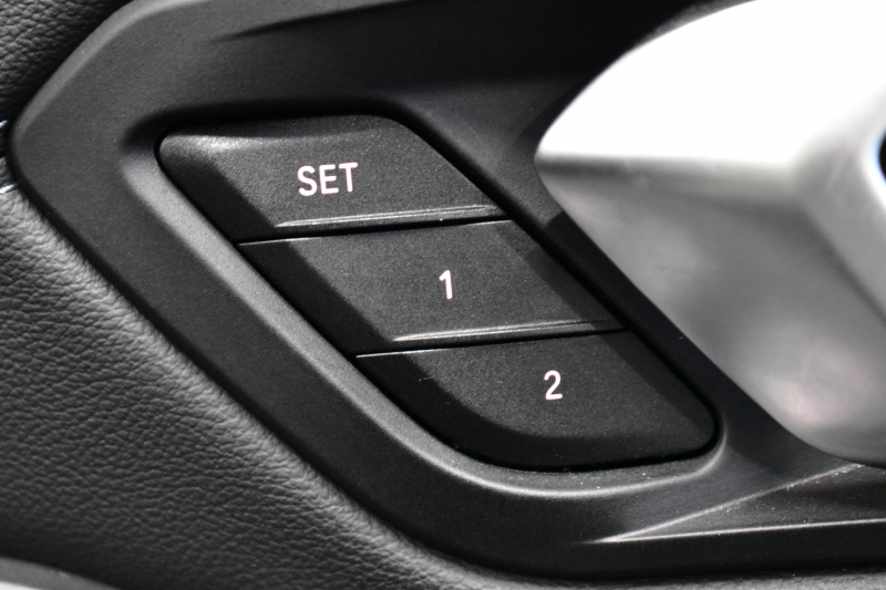 BMW 3シリーズ M340i xDrive LCI後期 ｶｰﾌﾞﾄﾞﾃﾞｨｽﾌﾟﾚｲ ﾋｰﾀｰ付黒革 LEDﾍｯﾄﾞﾗｲﾄ MﾃｸﾉﾛｼﾞｰP 可変Mｻｽ Mｽﾎﾟｰﾂﾌﾞﾚｰｷ&ﾃﾞﾌ 19AW  BMWﾗｲﾌﾞｺｯｸﾋﾟｯﾄ全周囲ｶﾒﾗ ｱｯﾌﾟﾙｶｰﾌﾟﾚｲ ACC HUD 車線変更&逸脱&歩行者警告 2年保証