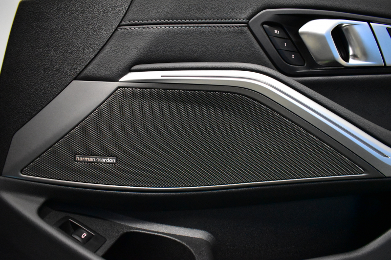 BMW 3シリーズ M340i xDrive LCI後期 ｶｰﾌﾞﾄﾞﾃﾞｨｽﾌﾟﾚｲ ﾋｰﾀｰ付黒革 LEDﾍｯﾄﾞﾗｲﾄ MﾃｸﾉﾛｼﾞｰP 可変Mｻｽ Mｽﾎﾟｰﾂﾌﾞﾚｰｷ&ﾃﾞﾌ 19AW  BMWﾗｲﾌﾞｺｯｸﾋﾟｯﾄ全周囲ｶﾒﾗ ｱｯﾌﾟﾙｶｰﾌﾟﾚｲ ACC HUD 車線変更&逸脱&歩行者警告 2年保証