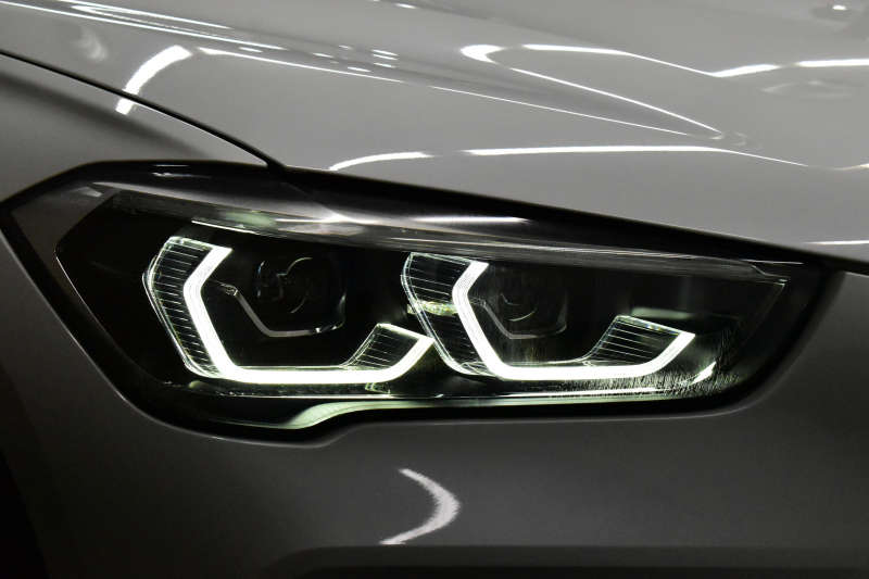 BMW X1 Xdrive18d Xﾗｲﾝ LCI後期 ﾌｪｲｽﾘﾌﾄ後ﾓﾃﾞﾙ 4WD ｱﾄﾞﾊﾞﾝｽﾄﾞｱｸﾃｨﾌﾞｾｰﾌﾃｨ&ﾊｲﾗｲﾝ&ｺﾝﾌｫｰﾄP 追従ACC ﾋｰﾀｰ付電動ﾓｶﾚｻﾞｰ LEDﾍｯﾄﾞﾗｲﾄ 車線逸脱&歩行者警告 衝突軽減ﾌﾞﾚｰｷ ﾀｯﾁﾊﾟﾈﾙﾅﾋﾞ Bｶﾒﾗ 電動Rｹﾞｰﾄ 18AW 2年保証