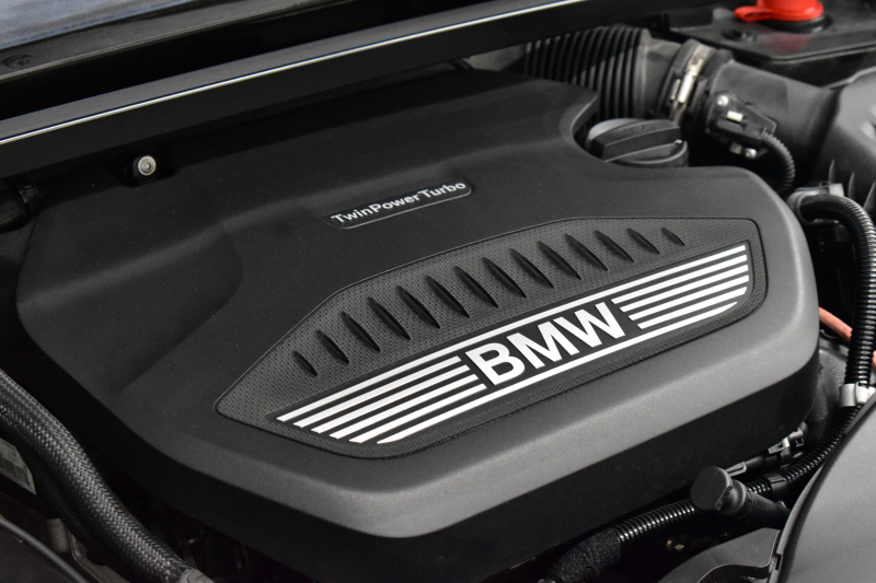 BMW X1 Xdrive18d Xﾗｲﾝ LCI後期 ﾌｪｲｽﾘﾌﾄ後ﾓﾃﾞﾙ 4WD ｱﾄﾞﾊﾞﾝｽﾄﾞｱｸﾃｨﾌﾞｾｰﾌﾃｨ&ﾊｲﾗｲﾝ&ｺﾝﾌｫｰﾄP 追従ACC ﾋｰﾀｰ付電動ﾓｶﾚｻﾞｰ LEDﾍｯﾄﾞﾗｲﾄ 車線逸脱&歩行者警告 衝突軽減ﾌﾞﾚｰｷ ﾀｯﾁﾊﾟﾈﾙﾅﾋﾞ Bｶﾒﾗ 電動Rｹﾞｰﾄ 18AW 2年保証