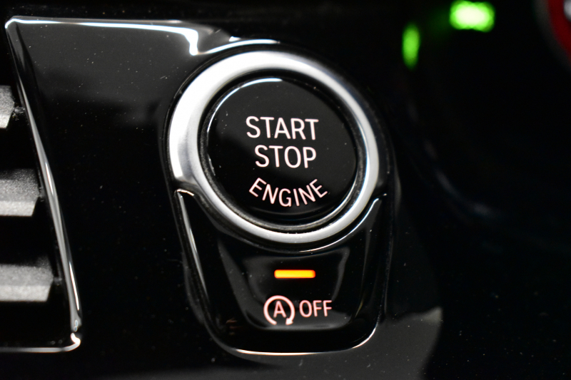 BMW 5シリーズ 540i Mｽﾎﾟｰﾂ ｻﾝﾙｰﾌ ｺﾝﾌｫｰﾄ&ﾊｲﾗｲﾝP 前席ｺﾝﾌｫｰﾄｼｰﾄ&ﾏｯｻｰｼﾞ&ﾍﾞﾝﾁﾚｰﾀｰ 全席ﾋｰﾀｰ付黒革 ﾊｰﾏﾝｶｰﾄﾞﾝ 4ｿﾞｰﾝAC 可変ｻｽ Mｽﾎﾟｰﾂﾌﾞﾚｰｷ LEDﾍｯﾄﾞﾗｲﾄ 液晶ﾒｰﾀｰ ACC LCW 全周囲ｶﾒﾗ  電動ﾄﾗﾝｸ 2年保証