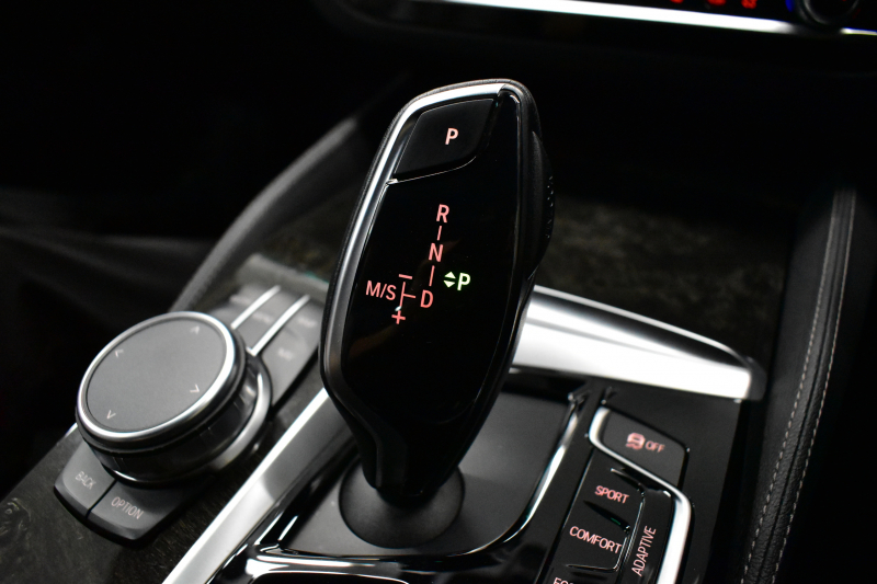 BMW 5シリーズ 540i Mｽﾎﾟｰﾂ ｻﾝﾙｰﾌ ｺﾝﾌｫｰﾄ&ﾊｲﾗｲﾝP 前席ｺﾝﾌｫｰﾄｼｰﾄ&ﾏｯｻｰｼﾞ&ﾍﾞﾝﾁﾚｰﾀｰ 全席ﾋｰﾀｰ付黒革 ﾊｰﾏﾝｶｰﾄﾞﾝ 4ｿﾞｰﾝAC 可変ｻｽ Mｽﾎﾟｰﾂﾌﾞﾚｰｷ LEDﾍｯﾄﾞﾗｲﾄ 液晶ﾒｰﾀｰ ACC LCW 全周囲ｶﾒﾗ  電動ﾄﾗﾝｸ 2年保証