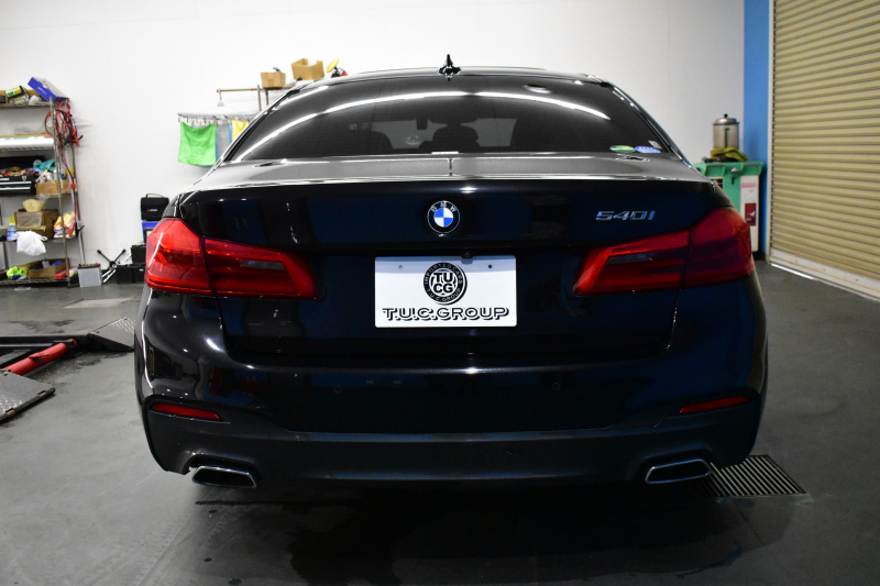 BMW 5シリーズ 540i Mｽﾎﾟｰﾂ ｻﾝﾙｰﾌ ｺﾝﾌｫｰﾄ&ﾊｲﾗｲﾝP 前席ｺﾝﾌｫｰﾄｼｰﾄ&ﾏｯｻｰｼﾞ&ﾍﾞﾝﾁﾚｰﾀｰ 全席ﾋｰﾀｰ付黒革 ﾊｰﾏﾝｶｰﾄﾞﾝ 4ｿﾞｰﾝAC 可変ｻｽ Mｽﾎﾟｰﾂﾌﾞﾚｰｷ LEDﾍｯﾄﾞﾗｲﾄ 液晶ﾒｰﾀｰ ACC LCW 全周囲ｶﾒﾗ  電動ﾄﾗﾝｸ 2年保証