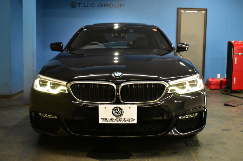 BMW 5シリーズ 540i Mｽﾎﾟｰﾂ ｻﾝﾙｰﾌ ｺﾝﾌｫｰﾄ&ﾊｲﾗｲﾝP 前席ｺﾝﾌｫｰﾄｼｰﾄ&ﾏｯｻｰｼﾞ&ﾍﾞﾝﾁﾚｰﾀｰ 全席ﾋｰﾀｰ付黒革 ﾊｰﾏﾝｶｰﾄﾞﾝ 4ｿﾞｰﾝAC 可変ｻｽ Mｽﾎﾟｰﾂﾌﾞﾚｰｷ LEDﾍｯﾄﾞﾗｲﾄ 液晶ﾒｰﾀｰ ACC LCW 全周囲ｶﾒﾗ  電動ﾄﾗﾝｸ 2年保証