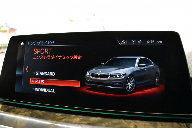 BMW 5シリーズ 540i Mｽﾎﾟｰﾂ ｻﾝﾙｰﾌ ｺﾝﾌｫｰﾄ&ﾊｲﾗｲﾝP 前席ｺﾝﾌｫｰﾄｼｰﾄ&ﾏｯｻｰｼﾞ&ﾍﾞﾝﾁﾚｰﾀｰ 全席ﾋｰﾀｰ付黒革 ﾊｰﾏﾝｶｰﾄﾞﾝ 4ｿﾞｰﾝAC 可変ｻｽ Mｽﾎﾟｰﾂﾌﾞﾚｰｷ LEDﾍｯﾄﾞﾗｲﾄ 液晶ﾒｰﾀｰ ACC LCW 全周囲ｶﾒﾗ  電動ﾄﾗﾝｸ 2年保証
