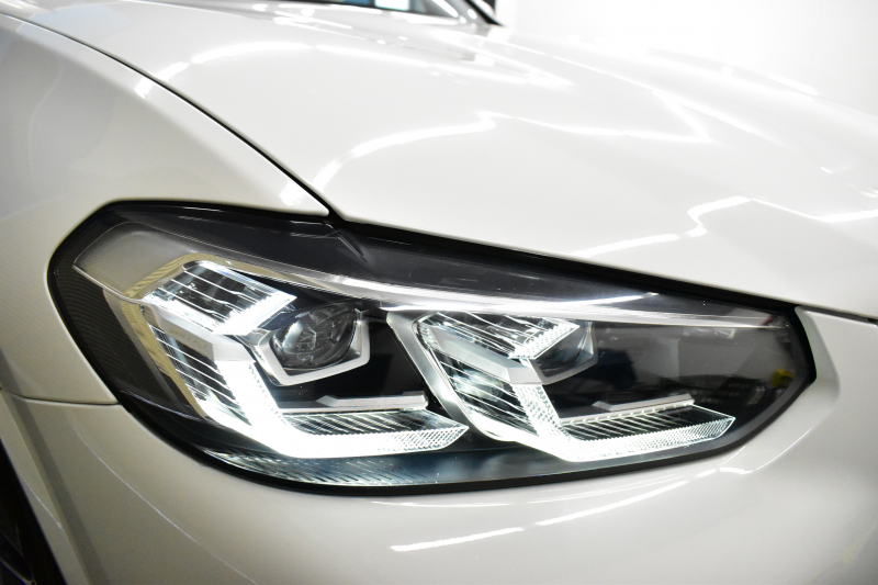 BMW X3 Xﾄﾞﾗｲﾌﾞ20d Mｽﾎﾟｰﾂ LCI後期 ﾊﾟﾉﾗﾏｻﾝﾙｰﾌ 20AW ｽﾃｱﾘﾝｸﾞﾋｰﾀｰ 変更後ﾃﾞｻﾞｲﾝ LEDﾍｯﾄﾞﾗｲﾄ 追従ACC 全席ﾋｰﾀｰ付黒革 LCW ﾗｲﾌﾞｺｯｸﾋﾟｯﾄ ｼﾞｪｽﾁｬｰC付ﾀｯﾁﾊﾟﾈﾙﾅﾋﾞﾌﾙｾｸﾞ全周囲ｶﾒﾗ 電動Rｹﾞｰﾄ 2年保証