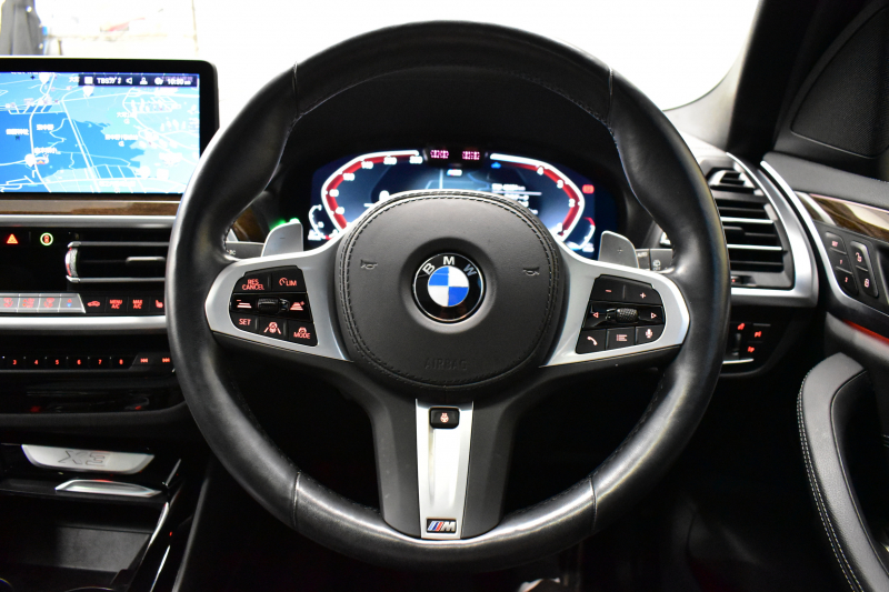 BMW X3 Xﾄﾞﾗｲﾌﾞ20d Mｽﾎﾟｰﾂ LCI後期 ﾊﾟﾉﾗﾏｻﾝﾙｰﾌ 20AW ｽﾃｱﾘﾝｸﾞﾋｰﾀｰ 変更後ﾃﾞｻﾞｲﾝ LEDﾍｯﾄﾞﾗｲﾄ 追従ACC 全席ﾋｰﾀｰ付黒革 LCW ﾗｲﾌﾞｺｯｸﾋﾟｯﾄ ｼﾞｪｽﾁｬｰC付ﾀｯﾁﾊﾟﾈﾙﾅﾋﾞﾌﾙｾｸﾞ全周囲ｶﾒﾗ 電動Rｹﾞｰﾄ 2年保証