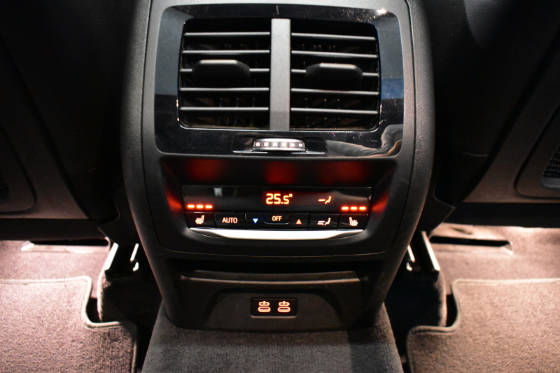 BMW X3 Xﾄﾞﾗｲﾌﾞ20d Mｽﾎﾟｰﾂ LCI後期 ﾊﾟﾉﾗﾏｻﾝﾙｰﾌ 20AW ｽﾃｱﾘﾝｸﾞﾋｰﾀｰ 変更後ﾃﾞｻﾞｲﾝ LEDﾍｯﾄﾞﾗｲﾄ 追従ACC 全席ﾋｰﾀｰ付黒革 LCW ﾗｲﾌﾞｺｯｸﾋﾟｯﾄ ｼﾞｪｽﾁｬｰC付ﾀｯﾁﾊﾟﾈﾙﾅﾋﾞﾌﾙｾｸﾞ全周囲ｶﾒﾗ 電動Rｹﾞｰﾄ 2年保証