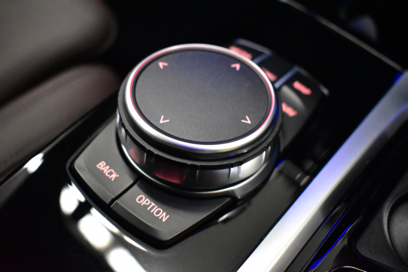 BMW X3 Xﾄﾞﾗｲﾌﾞ20d Mｽﾎﾟｰﾂ ｾﾚｸﾄ&ﾊｲﾗｲﾝP ﾊﾟﾉﾗﾏｻﾝR 型式変更後ﾓﾃﾞﾙ(UZ20) harman/kardon ﾗｲﾌﾞｺｯｸﾋﾟｯﾄ  20AW LEDﾍｯﾄﾞﾗｲﾄ ACC HUD 前席ﾍﾞﾝﾁﾚｰｼｮﾝ&全席ﾋｰﾀｰ付茶革 LCW ﾀｯﾁﾊﾟﾈﾙﾅﾋﾞ  電動Rｹﾞｰﾄ ﾜｲﾔﾚｽ充電  2年保証