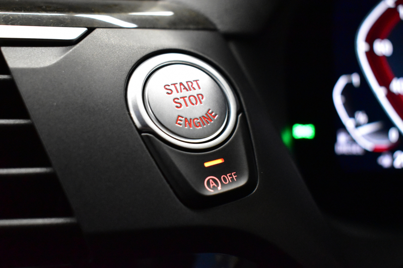 BMW X3 Xﾄﾞﾗｲﾌﾞ20d Mｽﾎﾟｰﾂ ｾﾚｸﾄ&ﾊｲﾗｲﾝP ﾊﾟﾉﾗﾏｻﾝR 型式変更後ﾓﾃﾞﾙ(UZ20) harman/kardon ﾗｲﾌﾞｺｯｸﾋﾟｯﾄ  20AW LEDﾍｯﾄﾞﾗｲﾄ ACC HUD 前席ﾍﾞﾝﾁﾚｰｼｮﾝ&全席ﾋｰﾀｰ付茶革 LCW ﾀｯﾁﾊﾟﾈﾙﾅﾋﾞ  電動Rｹﾞｰﾄ ﾜｲﾔﾚｽ充電  2年保証