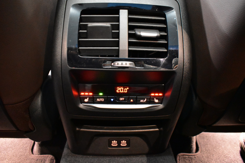 BMW X3 Xﾄﾞﾗｲﾌﾞ20d Mｽﾎﾟｰﾂ ｾﾚｸﾄ&ﾊｲﾗｲﾝP ﾊﾟﾉﾗﾏｻﾝR 型式変更後ﾓﾃﾞﾙ(UZ20) harman/kardon ﾗｲﾌﾞｺｯｸﾋﾟｯﾄ  20AW LEDﾍｯﾄﾞﾗｲﾄ ACC HUD 前席ﾍﾞﾝﾁﾚｰｼｮﾝ&全席ﾋｰﾀｰ付茶革 LCW ﾀｯﾁﾊﾟﾈﾙﾅﾋﾞ  電動Rｹﾞｰﾄ ﾜｲﾔﾚｽ充電  2年保証