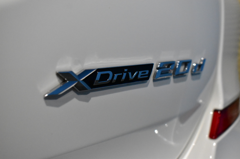 BMW X3 Xﾄﾞﾗｲﾌﾞ20d Mｽﾎﾟｰﾂ ｾﾚｸﾄ&ﾊｲﾗｲﾝP ﾊﾟﾉﾗﾏｻﾝR 型式変更後ﾓﾃﾞﾙ(UZ20) harman/kardon ﾗｲﾌﾞｺｯｸﾋﾟｯﾄ  20AW LEDﾍｯﾄﾞﾗｲﾄ ACC HUD 前席ﾍﾞﾝﾁﾚｰｼｮﾝ&全席ﾋｰﾀｰ付茶革 LCW ﾀｯﾁﾊﾟﾈﾙﾅﾋﾞ  電動Rｹﾞｰﾄ ﾜｲﾔﾚｽ充電  2年保証