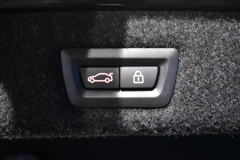 BMW 5シリーズ 540i Mｽﾎﾟｰﾂ 1ｵｰﾅｰ ｻﾝﾙｰﾌ ｲﾉﾍﾞｰｼｮﾝ&ﾊｲﾗｲﾝP 全席ﾋｰﾀｰ付黒革 HUD 可変ｻｽ Mｽﾎﾟｰﾂﾌﾞﾚｰｷ ｱﾀﾞﾌﾟﾃｨﾌﾞLEDﾍｯﾄﾞﾗｲﾄ 液晶ﾒｰﾀｰ ACC LCW ｼﾞｪｽﾁｬｰC付ﾀｯﾁﾊﾟﾈﾙﾅﾋﾞ全周囲ｶﾒﾗ ﾌﾙｾｸﾞ 電動ﾄﾗﾝｸ 2年保証