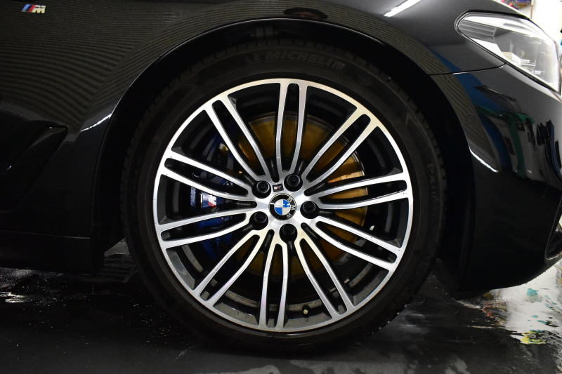 BMW 5シリーズ 540i Mｽﾎﾟｰﾂ 1ｵｰﾅｰ ｻﾝﾙｰﾌ ｲﾉﾍﾞｰｼｮﾝ&ﾊｲﾗｲﾝP 全席ﾋｰﾀｰ付黒革 HUD 可変ｻｽ Mｽﾎﾟｰﾂﾌﾞﾚｰｷ ｱﾀﾞﾌﾟﾃｨﾌﾞLEDﾍｯﾄﾞﾗｲﾄ 液晶ﾒｰﾀｰ ACC LCW ｼﾞｪｽﾁｬｰC付ﾀｯﾁﾊﾟﾈﾙﾅﾋﾞ全周囲ｶﾒﾗ ﾌﾙｾｸﾞ 電動ﾄﾗﾝｸ 2年保証